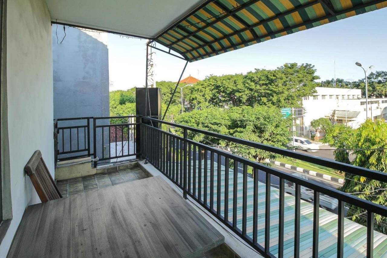 Oyo 734 Tuban Torres Accomodation Kuta Lombok Buitenkant foto
