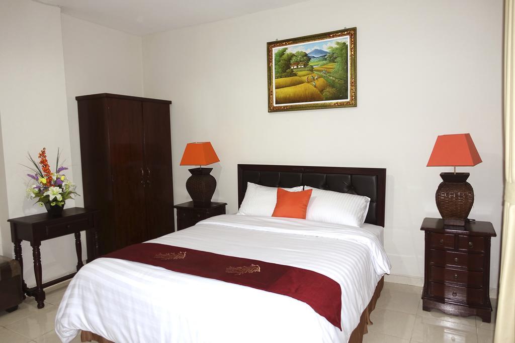 Oyo 734 Tuban Torres Accomodation Kuta Lombok Kamer foto