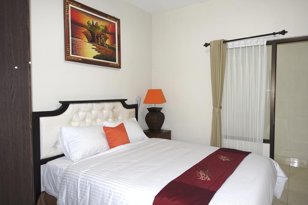 Oyo 734 Tuban Torres Accomodation Kuta Lombok Kamer foto