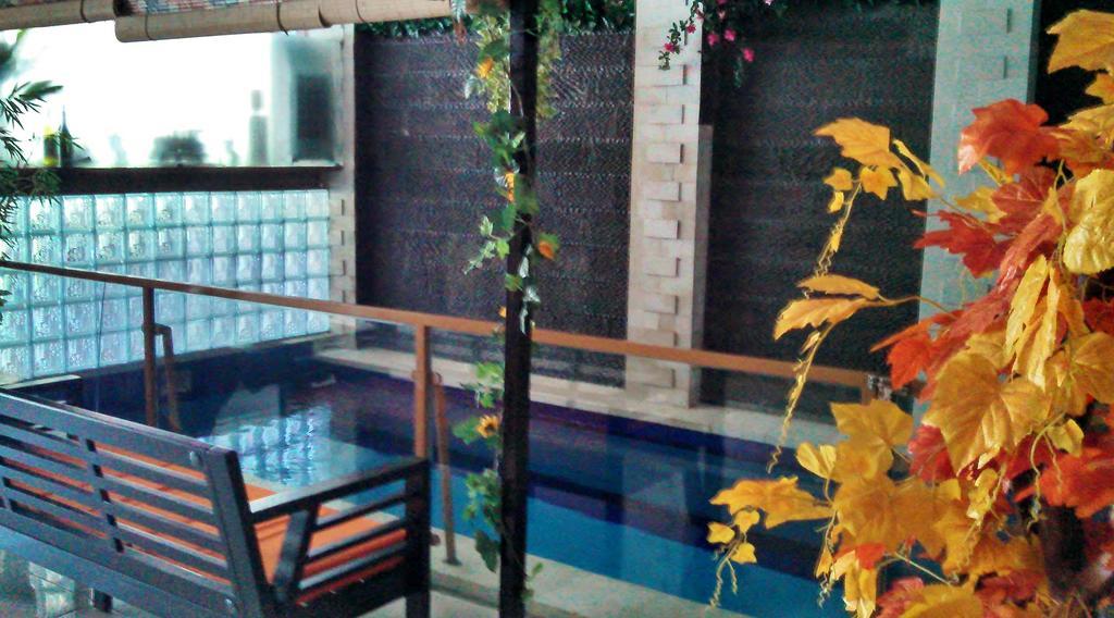 Oyo 734 Tuban Torres Accomodation Kuta Lombok Buitenkant foto